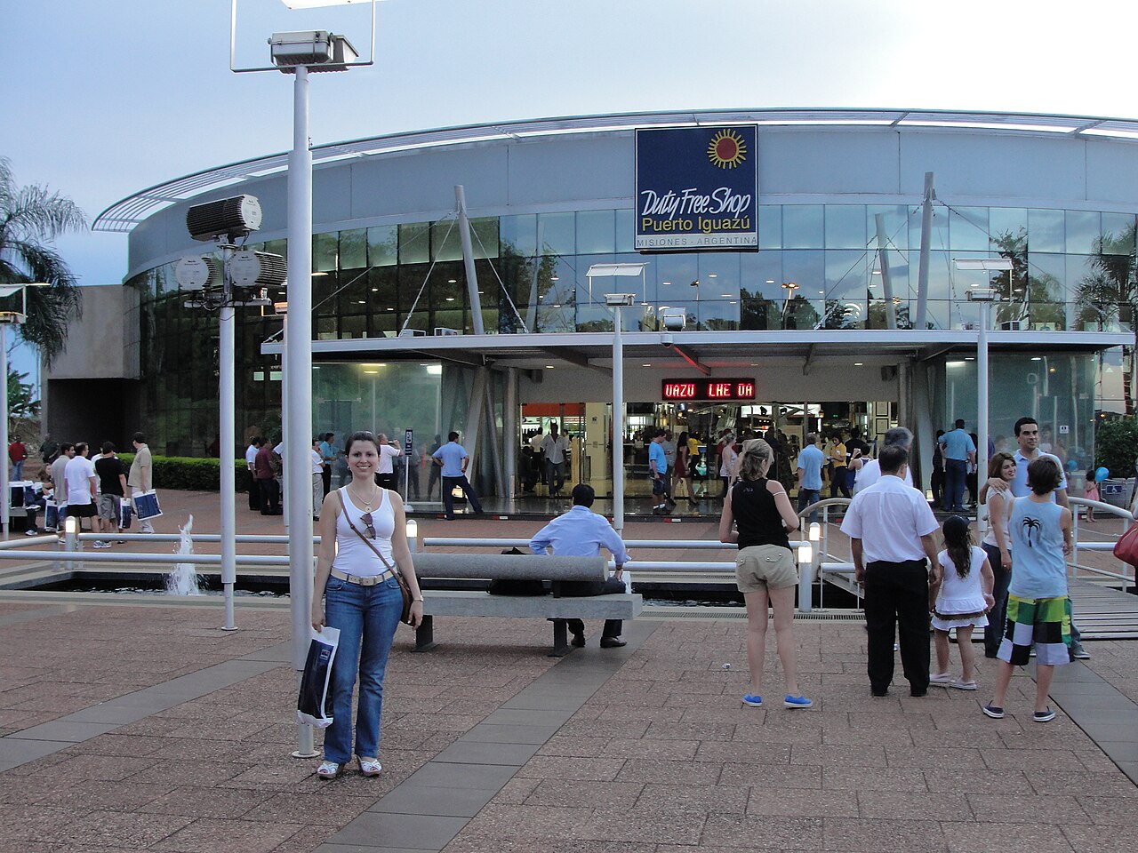 Entrada do Duty Free Shop em Puerto Iguazú
